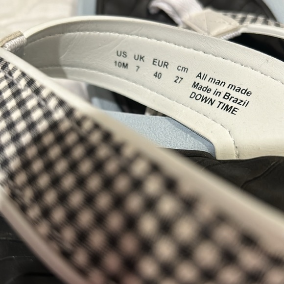 Dr.Scholls Dessa flip flop Strappy flats sandals shoes sz 10-nwot - Picture 2 of 3